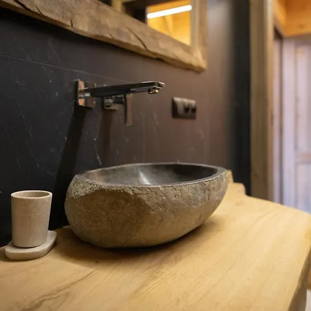 木屋 Lelu Spa&natura *