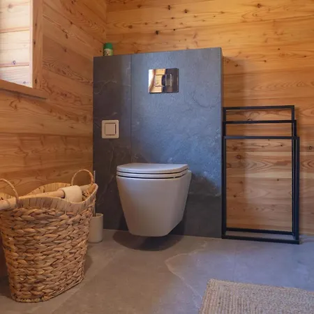 Lelu Spa&natura 木屋 *